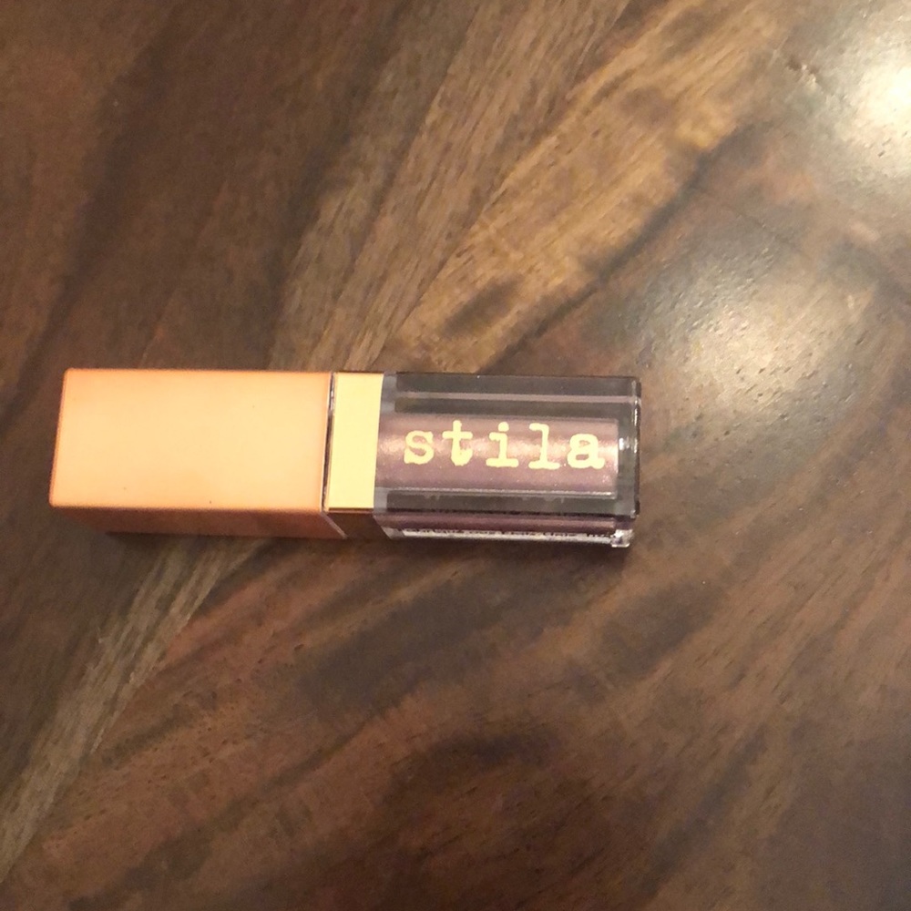 Stila liquid eyeshadow